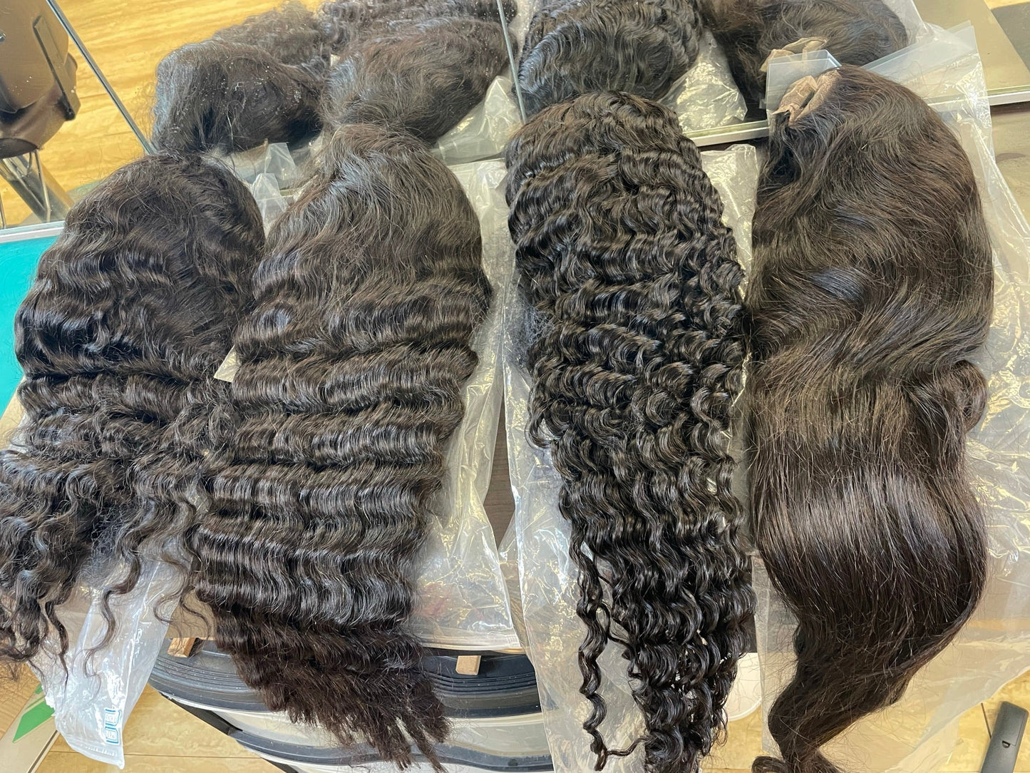 HD Virgin Front Lace Wigs (180% Density)